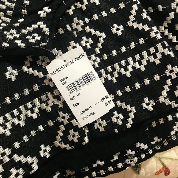 DKNYC 14W Black White Peplum Sleeveless Blouse NWT​​​ - Picture 7 of 7